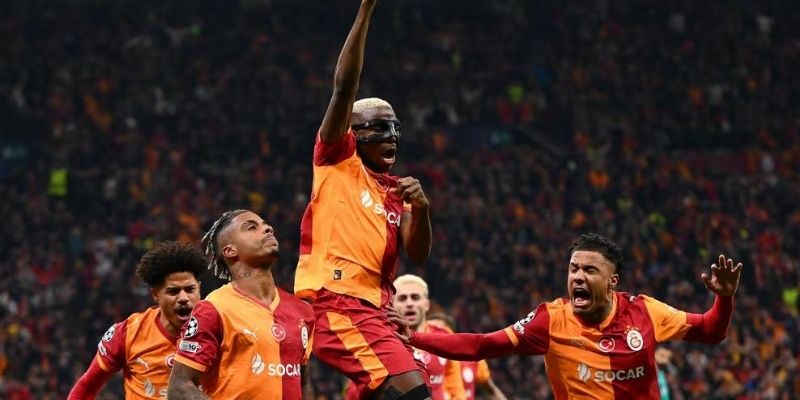 Liverpool Đấu Với Galatasaray: Salah Rực Sáng, Slot Giải Mã C1 Phân tích chuyên môn Liverpool đấu với Galatasaray từ HITCLUB